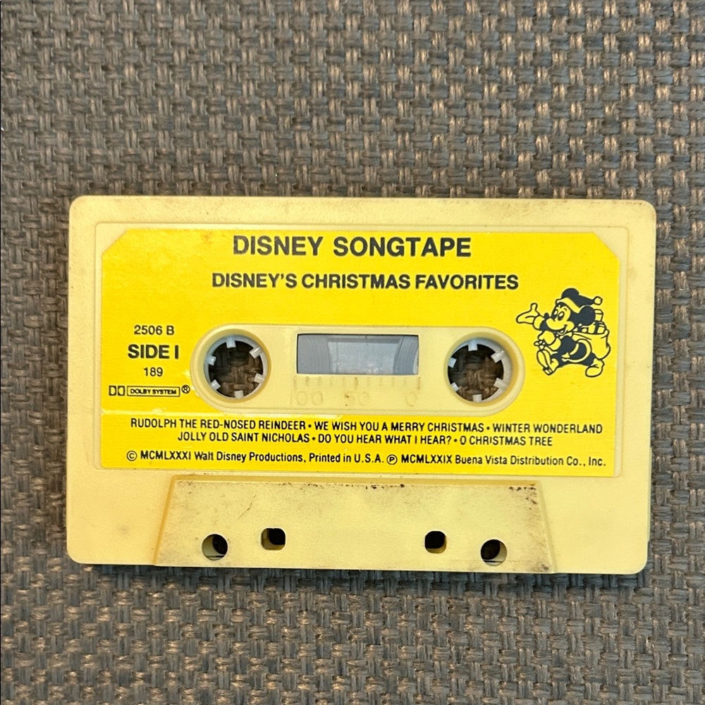 Vintage Disney  Holiday Songtape Cassette